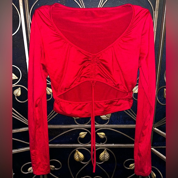 Mizoci Ruched Tie Up Crop Top - Picture 1 of 2